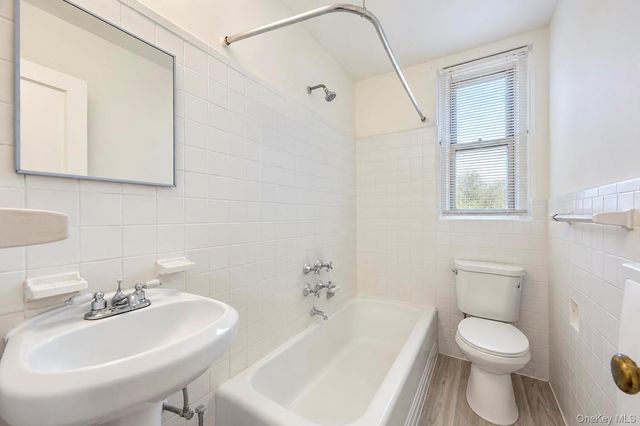 3321 Bruckner Boulevard 5G, Bronx, NY 10461