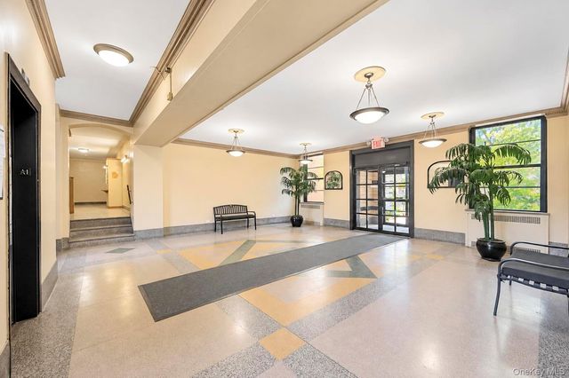 3321 Bruckner Boulevard 5G, Bronx, NY 10461