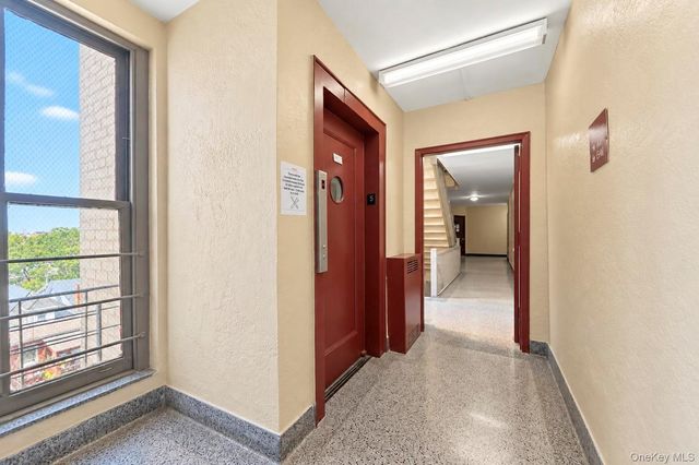 3321 Bruckner Boulevard 5G, Bronx, NY 10461