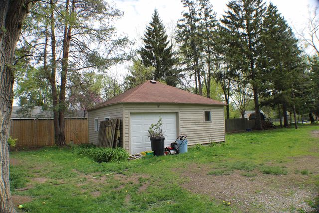 2805 Schemm Street, Saginaw, MI 48602