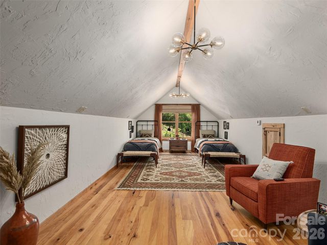 201 Flowering Ridge, Canton, NC 28716