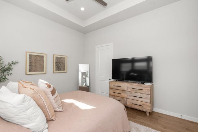 816 Sienna Palm Lane, Houston, TX 77008