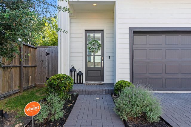 816 Sienna Palm Lane, Houston, TX 77008