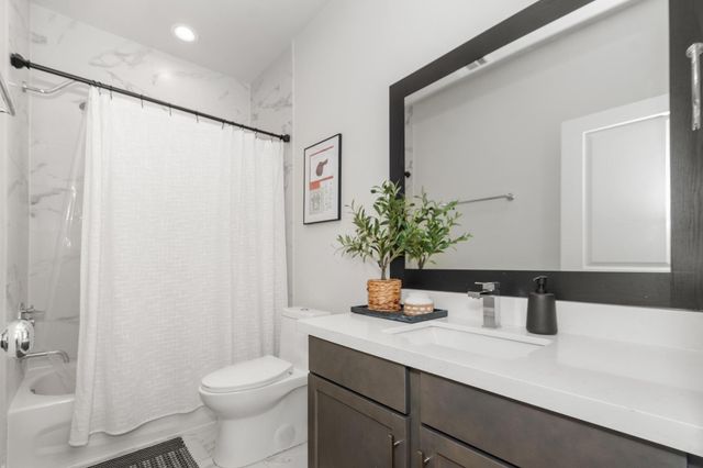 816 Sienna Palm Lane, Houston, TX 77008