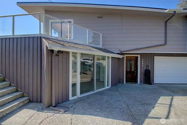 4607 Anaco Beach Road, Anacortes, WA 98221
