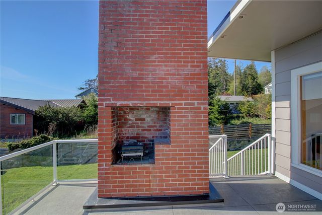 4607 Anaco Beach Road, Anacortes, WA 98221