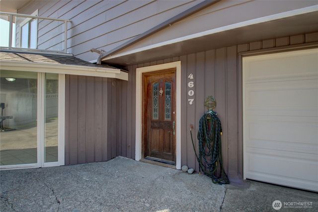 4607 Anaco Beach Road, Anacortes, WA 98221