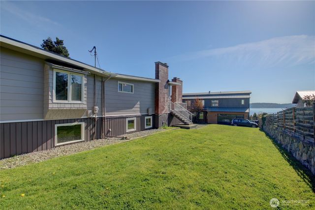4607 Anaco Beach Road, Anacortes, WA 98221