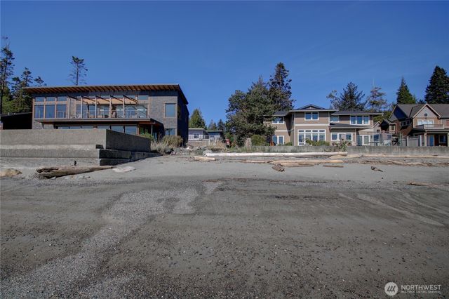 4607 Anaco Beach Road, Anacortes, WA 98221
