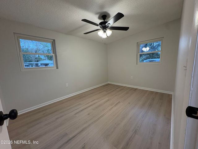 2819 LAUDERDALE Drive E, Jacksonville, FL 32277