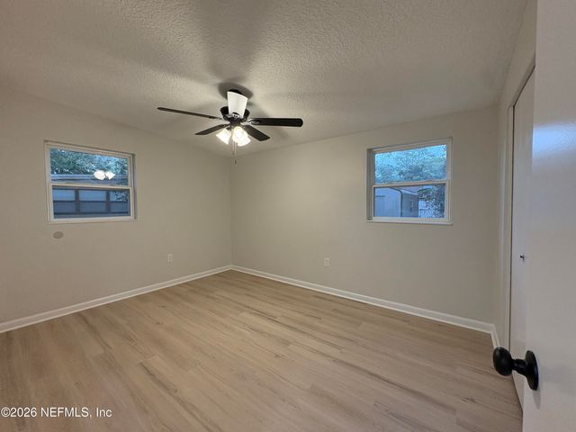 2819 LAUDERDALE Drive E, Jacksonville, FL 32277