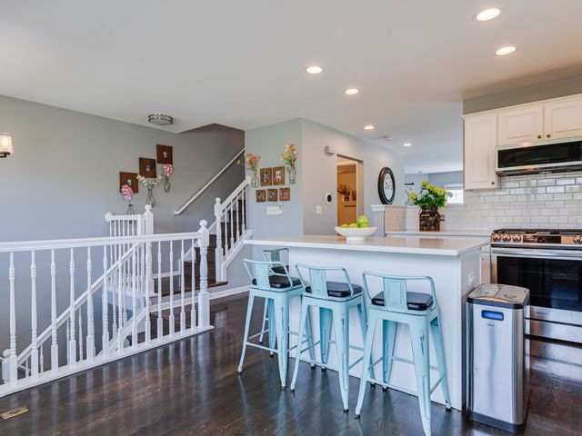 790 W Misty Drive, Palatine, IL 60074
