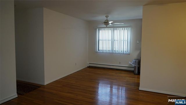 403 Anderson 4 B, Fairview, NJ 07022