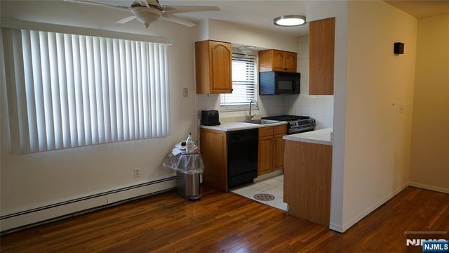 403 Anderson 4 B, Fairview, NJ 07022
