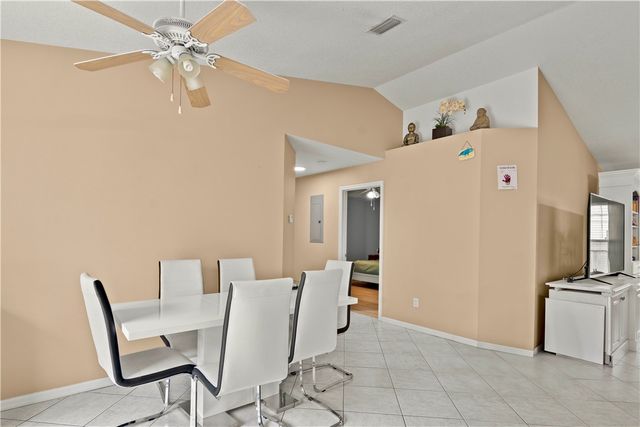 3186 1st Lane, Vero Beach, FL 32968
