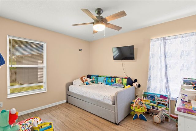 3186 1st Lane, Vero Beach, FL 32968