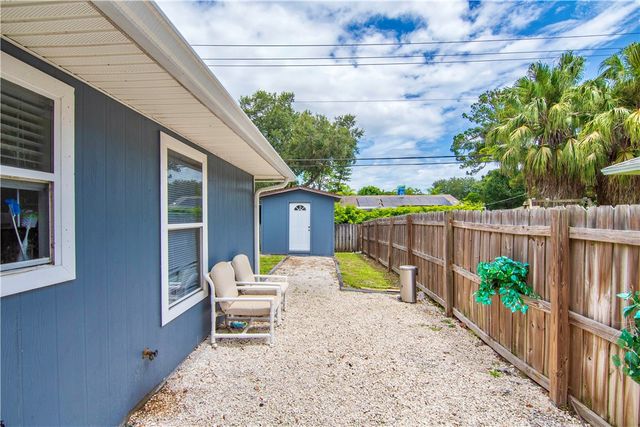 3186 1st Lane, Vero Beach, FL 32968