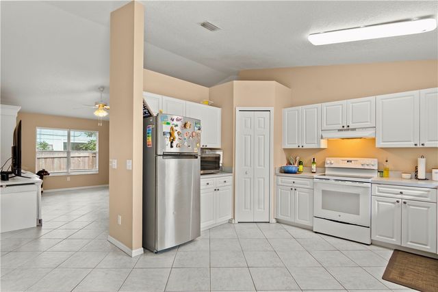 3186 1st Lane, Vero Beach, FL 32968
