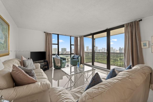 20379 W Country Club Drive 2433, Aventura, FL 33180