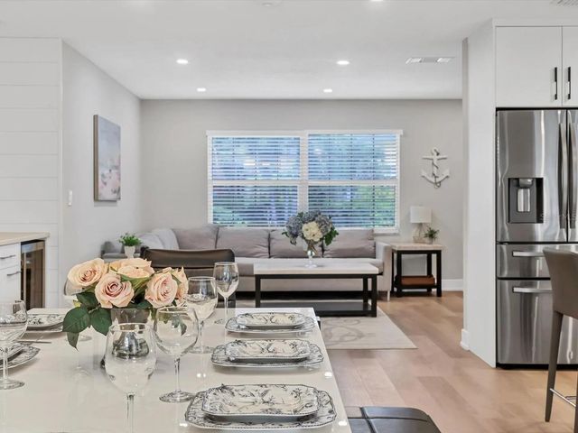 2428 WHIPPOORWILL CIRCLE, Sarasota, FL 34231