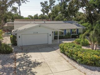 2428 WHIPPOORWILL CIRCLE, Sarasota, FL 34231