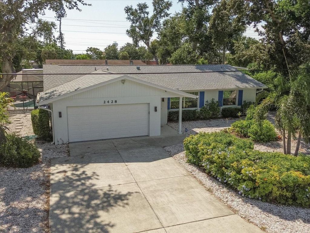 2428 WHIPPOORWILL CIRCLE, Sarasota, FL 34231