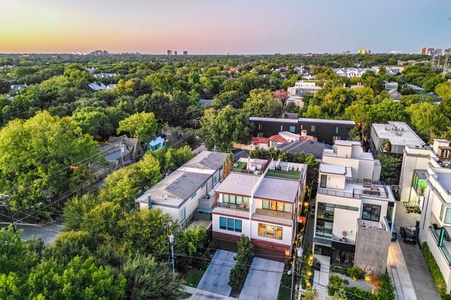 3517 Edgewater Street, Dallas, TX 75205