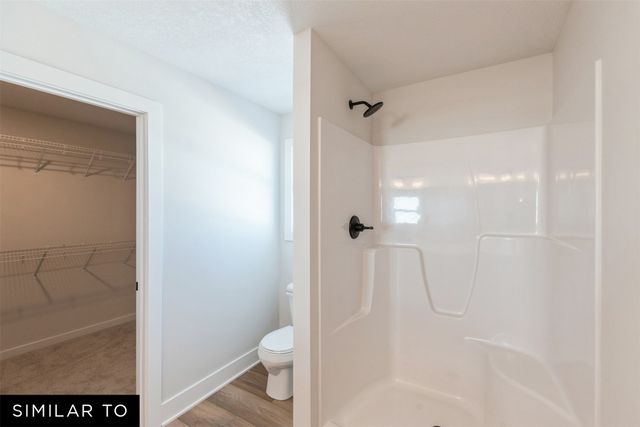 254 NE Wildflower Drive, Pleasant Hill, IA 50327