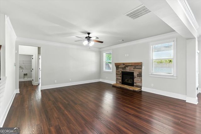 103 Gray Trail, Acworth, GA 30101