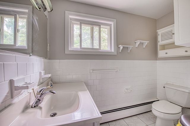 7 Laurel Road, Sharon, MA 02067