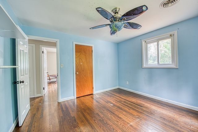 7 Laurel Road, Sharon, MA 02067