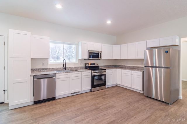 5768 St Rt 125, West Union, OH 45693