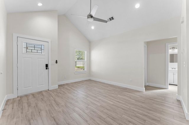 846 Omeara, Montgomery, TX 77316