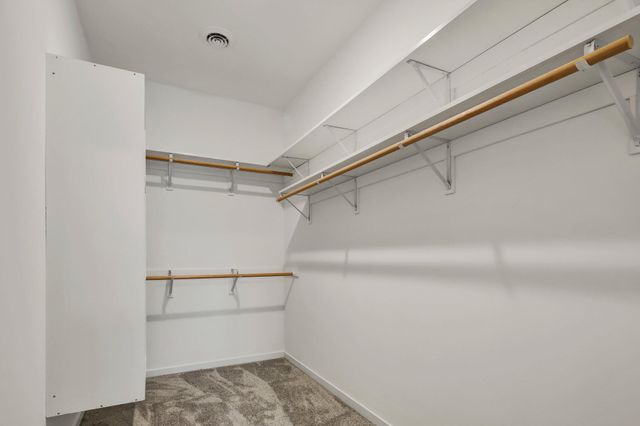 852 Bucknell Lane SE, Stewartville, MN 55976