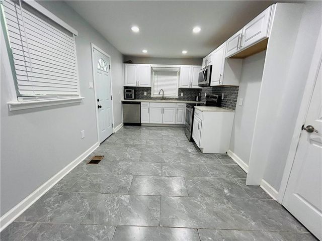 2883 Mcafee Road, Decatur, GA 30032