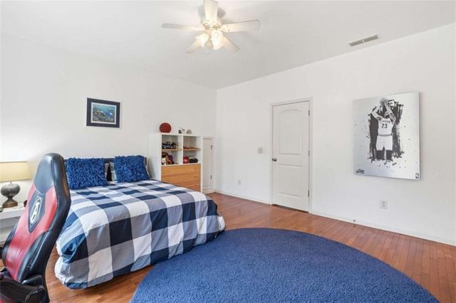 9930 Barnsbury Road, Douglasville, GA 30135