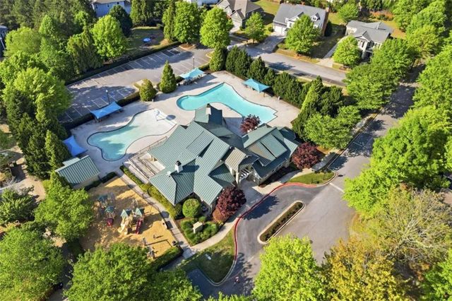9930 Barnsbury Road, Douglasville, GA 30135