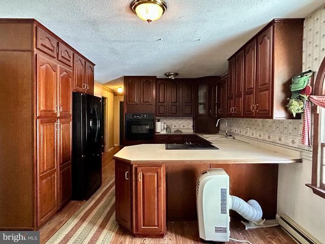 811 CONSERVATION DR, Hedgesville, WV 25427