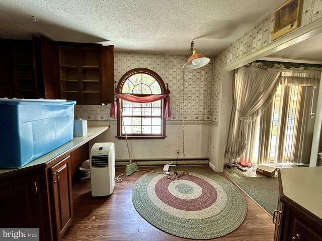 811 CONSERVATION DR, Hedgesville, WV 25427