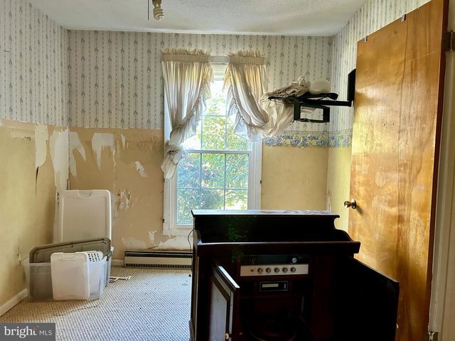 811 CONSERVATION DR, Hedgesville, WV 25427