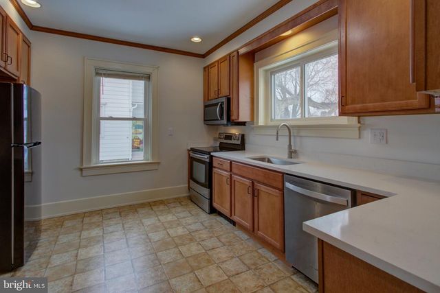 36 N COLLEGE ST, Palmyra, PA 17078
