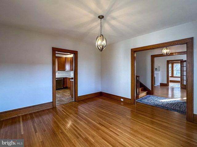 36 N COLLEGE ST, Palmyra, PA 17078