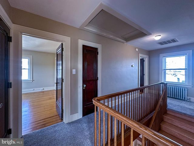 36 N COLLEGE ST, Palmyra, PA 17078