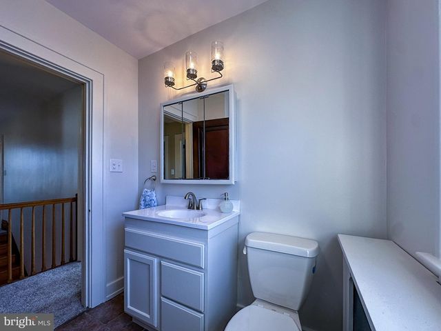 36 N COLLEGE ST, Palmyra, PA 17078