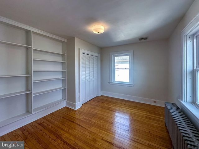 36 N COLLEGE ST, Palmyra, PA 17078