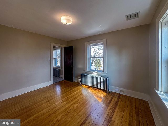 36 N COLLEGE ST, Palmyra, PA 17078