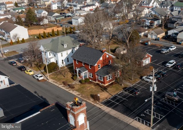 36 N COLLEGE ST, Palmyra, PA 17078