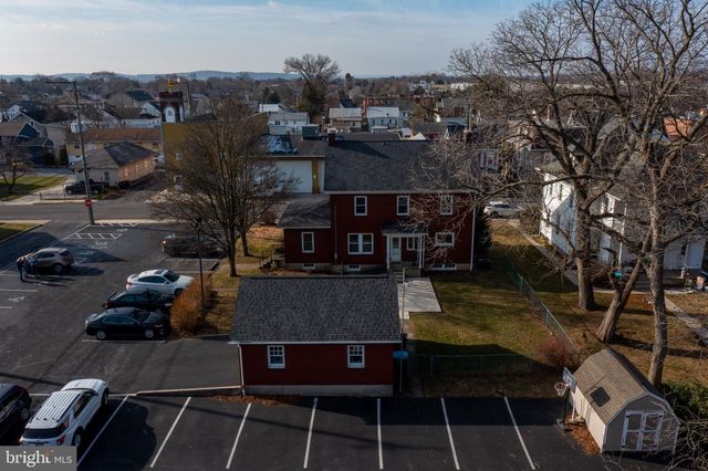36 N COLLEGE ST, Palmyra, PA 17078
