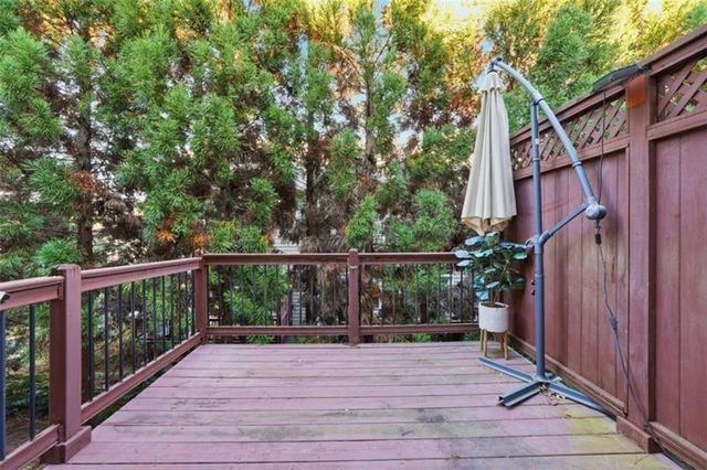 934 Delaronde Court, Atlanta, GA 30328