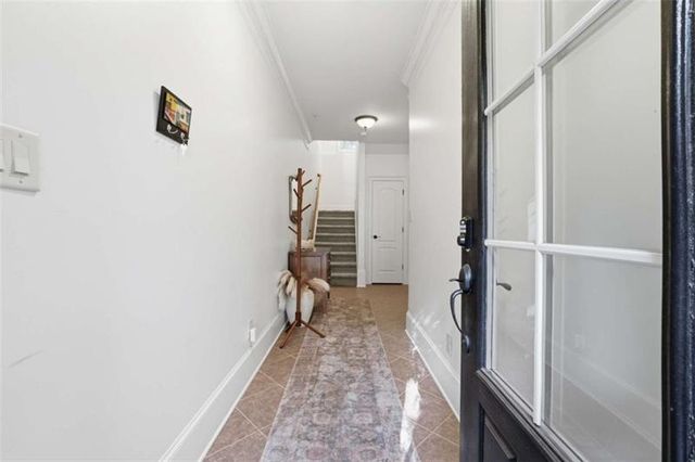 934 Delaronde Court, Atlanta, GA 30328